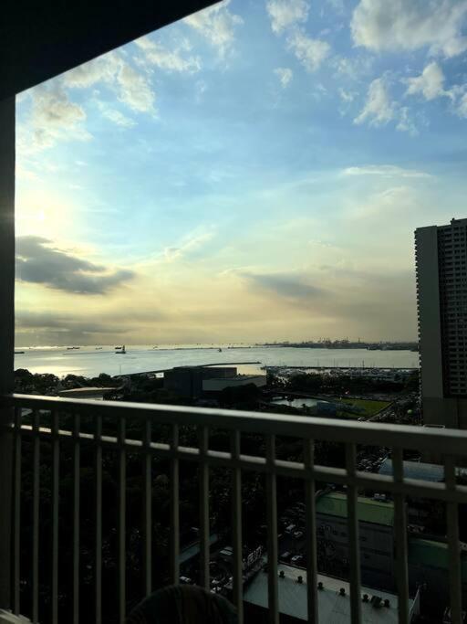 Casa Cintores Condo Near Picc With Free Parking Manila Exterior foto